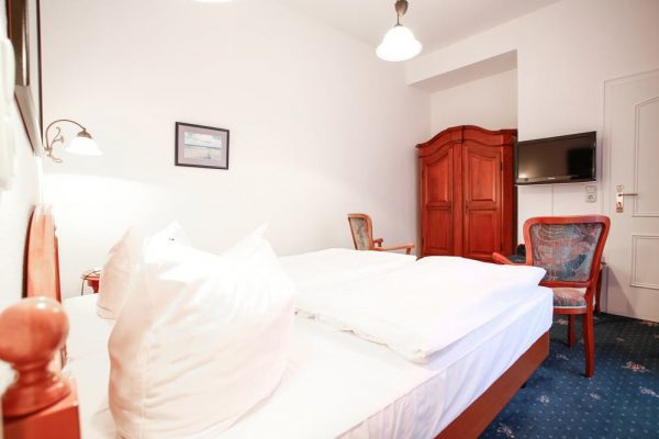 Kleines Doppelzimmer für Urlaub buchen im Hotel Stranddistel in Göhren auf der Insel Rügen